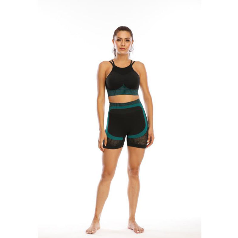 Women's sports quick-drying shorts and bra set