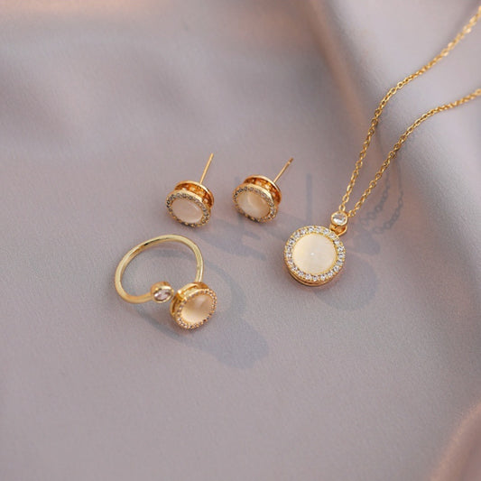 Rotating Opal Necklace For Women